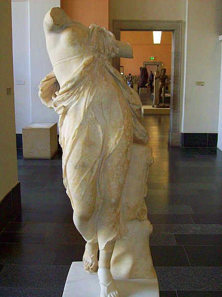 File:Torso of a dancing woman 2 cen BC (158 Torso).JPG