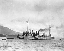 USS Kimberly (DD-80) tied to a mooring buoy, in 1918 (NH 51080).jpg