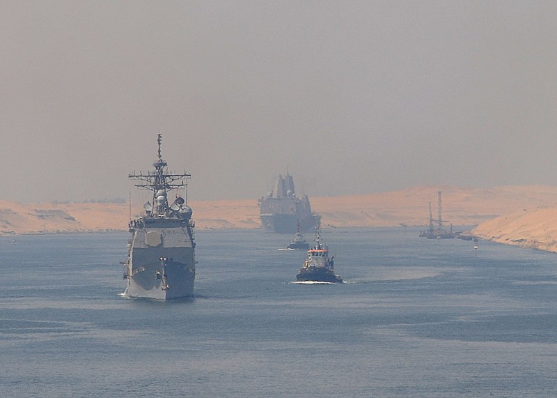File:US Navy 100718-N-1082Z-016 The guided-missile cruiser USS San Jacinto (CG 56) transits the Suez Canal followed by the amphibious transport dock ship USS Mesa Verde (LPD 19).jpg