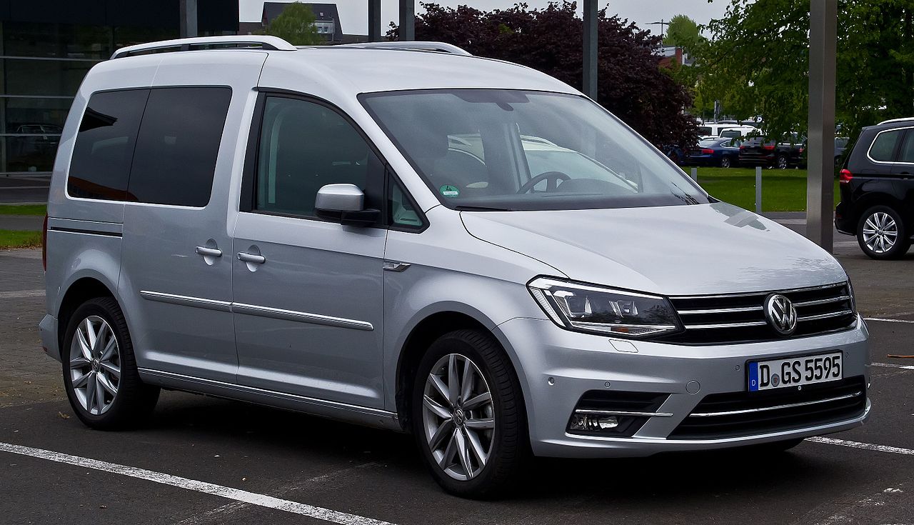 File:VW Caddy 2.0 TDI BlueMotion 