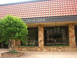 Vernon, TX City Hall Picture 2207.jpg