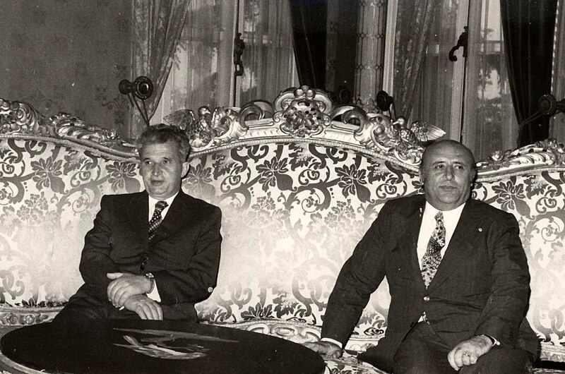 File:Vizita oficială a președintelui Nicolae Ceaușescu în Turcia. Întrevederea cu primul ministru Suleyman Demirel.jpg