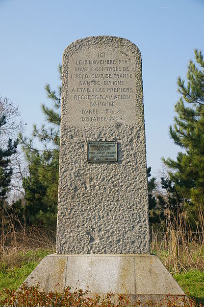 Monument at the Château's grounds, to Santos-Dumont's flight of 12 November 1906 and its first world record