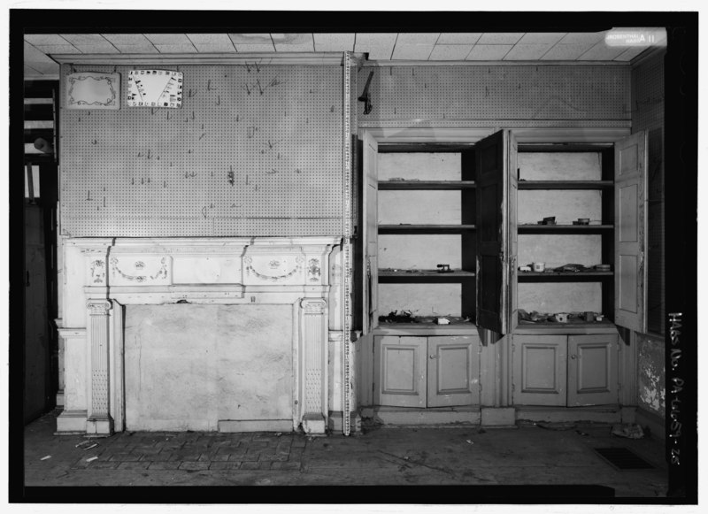 File:West elevation, southwest first-floor room, with cabinet doors open. - Lazaretto Quarantine Station, Wanamaker Avenue and East Second Street, Essington, Delaware County, PA HABS PA-6659-25.tif