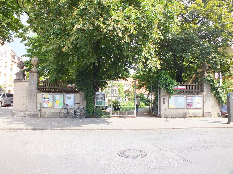 File:Wzwz schwabing 02 Seidlvilla.JPG