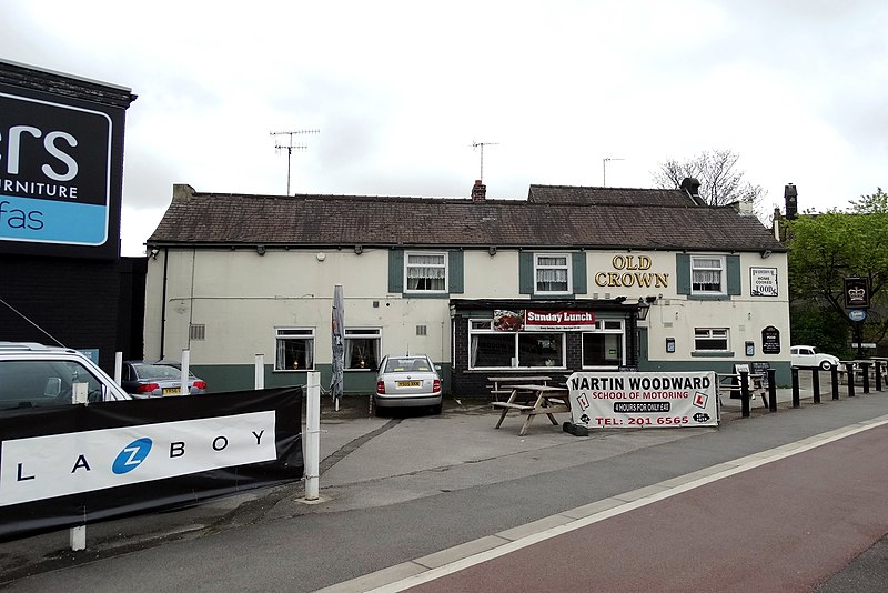 File:"The Old Crown", Owlerton, Sheffield - geograph.org.uk - 3967787.jpg