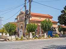The church of Saint Thomas, the main church of the village Neo Khorio Apokoronou 0103.jpg