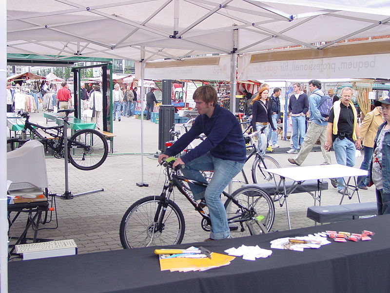 File:0098-fahrradsammlung-RalfR.jpg