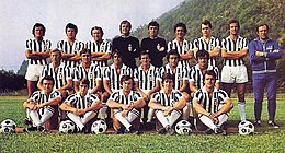 1975-1976 Juventus Football club.jpg