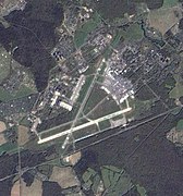 Аэропорт Внуково на космическом снимке 2000 года