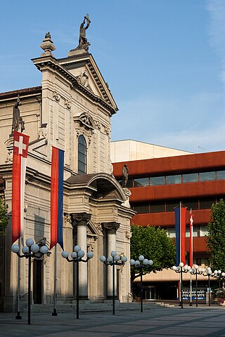 <span class="mw-page-title-main">Chiasso</span> Municipality in Ticino, Switzerland