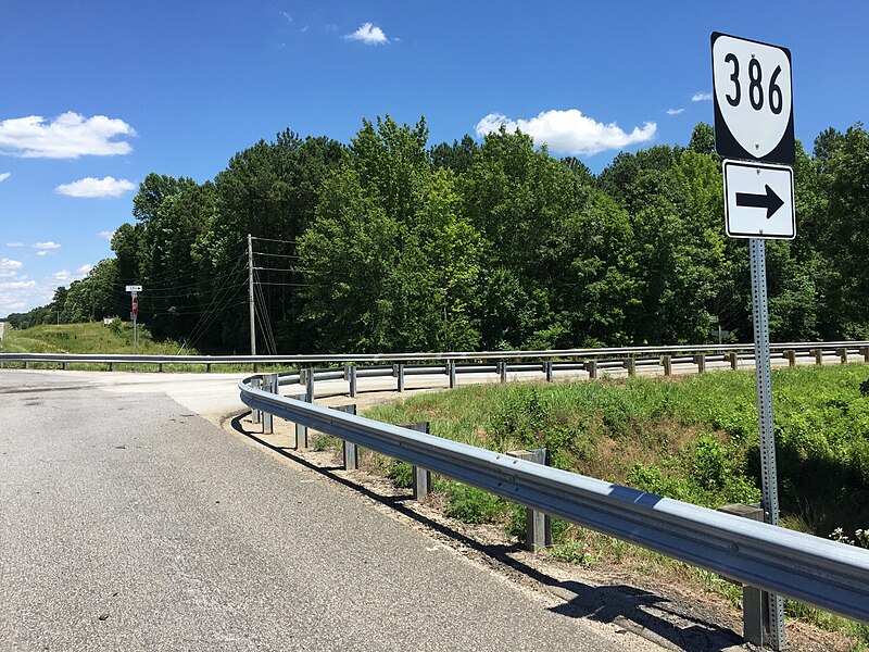 File:2017-06-26 14 16 15 View south along Virginia State Route 386 (Prison Road) at U.S. Route 58 just northeast of Boydton in Mecklenburg County, Virginia.jpg