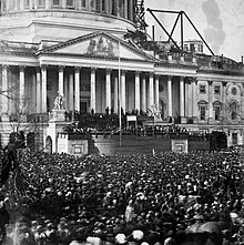 Lincoln's first inaugural at the United States Capitol, March 4, 1861. The Capitol dome above the rotunda was still under construction. Abraham lincoln inauguration 1861.jpg