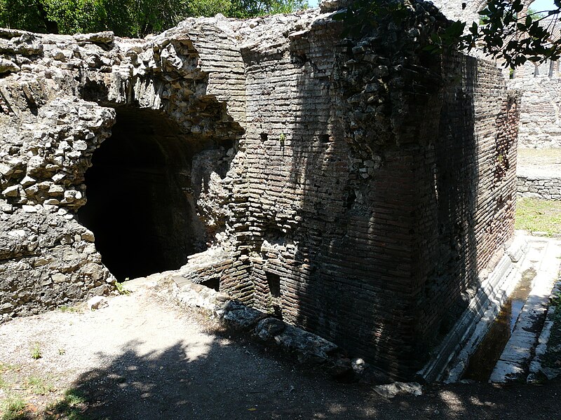 Albania 105 - Butrint.jpg