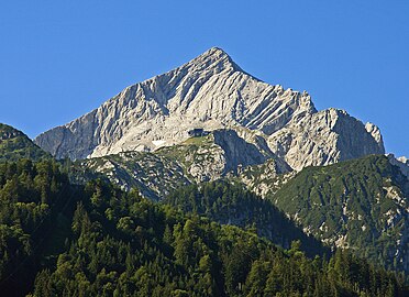 upper station of cable car Alpspitzbahn, mountain Alpspitze.