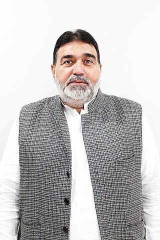 <span class="mw-page-title-main">Ashok Parashar Pappi</span> Indian politician from Punjab