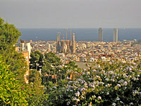 Barcelona des del Parc Güell, Sagrada Família.jpg