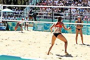 Deutsch: Beachvolleyball bei den Olympischen Jugendspielen 2018; Tag 9, 15. Oktober 2018; Mädchen, Viertelfinale: USA-Spanien 2–1 (21–19/17–21/15–9) English: Beach volleyball at the 2018 Summer Youth Olympics at 15 October 2018 – Girls Quarterfinals: USA-Spain 2–1 (21–19/17–21/15–9)