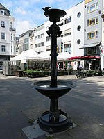 Brunnen-am-blumenmarkt-04.jpg