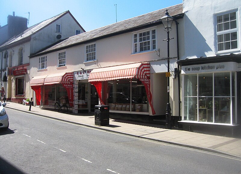 File:Butchers - South Street - geograph.org.uk - 4220513.jpg