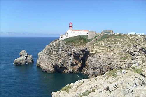 Мысы википедия. Мыс Сан Висенте. Мыс св. Викентия. Сан-Висенти (мыс) фото. Lighthouse of Cabo de São Vicente.