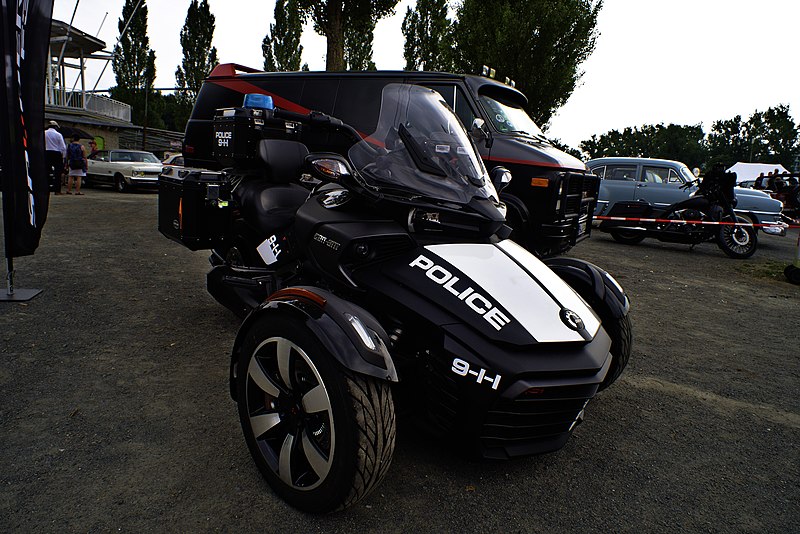 File:Can-Am Police Spyder (28872724087).jpg