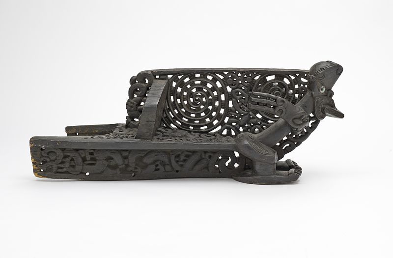 File:Canoe Prow (tauihu) LACMA M.2008.66.21 (1 of 3).jpg