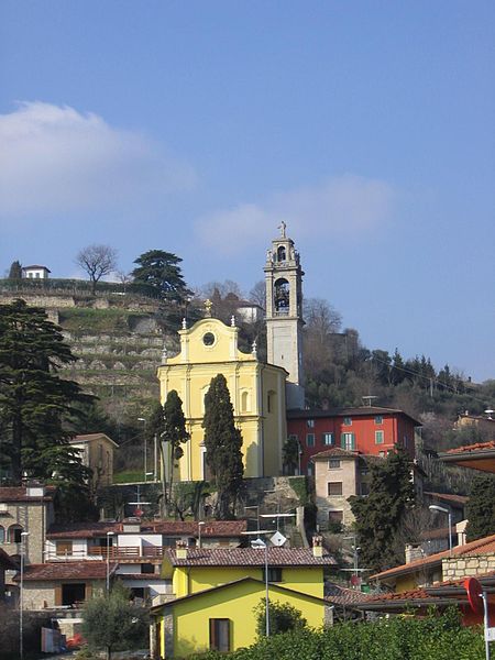 Fișier:Carobbio degli Angeli panorama 01.jpg