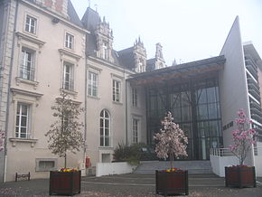 Changé (Mayenne) - Town hall - 4.jpg