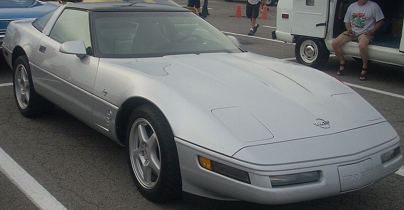 File:Chevrolet C4 Corvette (Les chauds vendredis '10).jpg