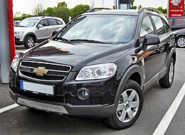 Chevrolet Captiva 20090504 front.jpg