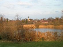 Chieming vom Pfeffersee aus gesehen