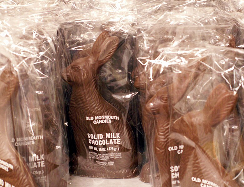 File:Chocolates in cellophane.jpg
