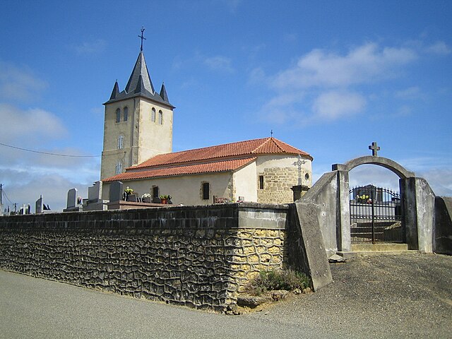 File:Church of Lauret.jpg