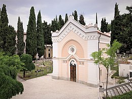 Cimitirul L'Aquila.JPG