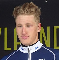 Corentin Ermenault Ronde van Vlaanderen Beloften 2016.JPG