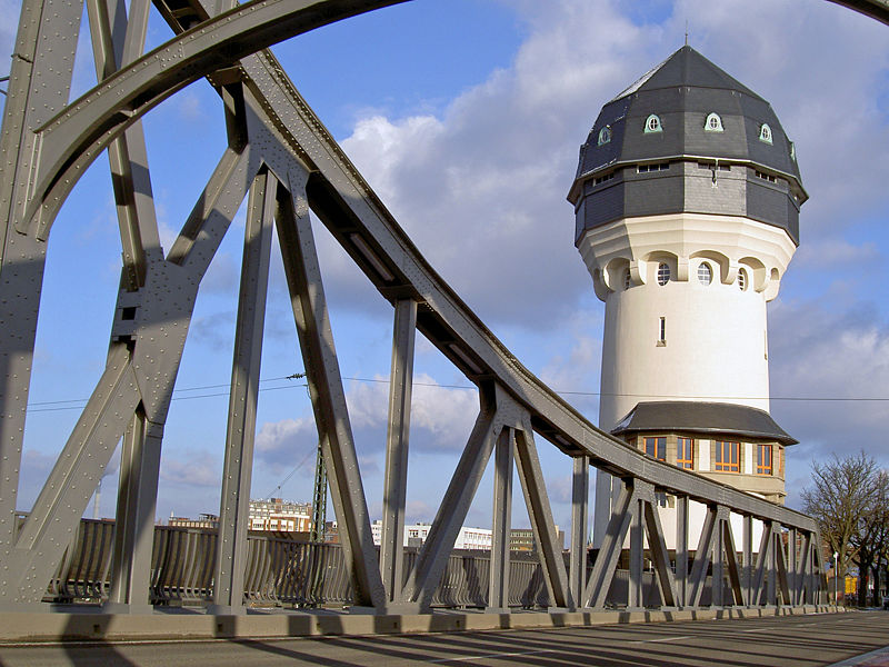 File:Darmstadt-Wasserturm-1.jpg