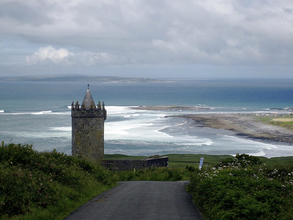 Doonagore and Aran Islands