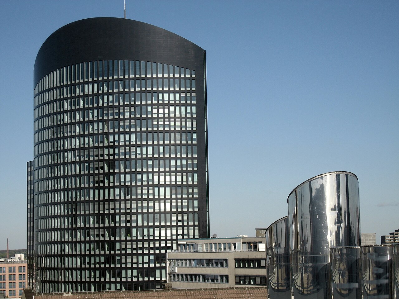 File:Dortmund-0010-City-RWE-Tower.jpg - Wikimedia Commons