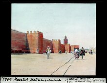 Medina walls of Marrakesh in a photo of 1925. ETH Library. ETH-BIB-Marrakech, Stadtmauer Innenseite-Dia 247-04065.tif