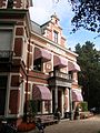 This is an image of rijksmonument number 511731 Entrance of villa Berg en Dal, Baarn.