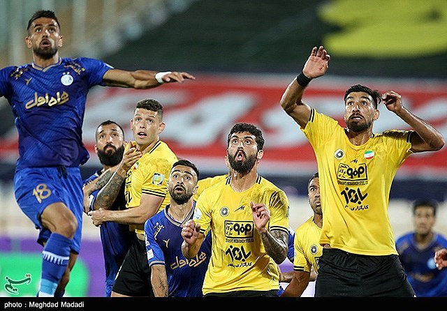 File:Esteghlal FC vs Sepahan FC, 14 December 2021 - 23.jpg - Wikimedia  Commons