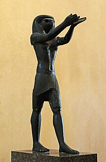 Statue du dieu Horus. Louvre[5]