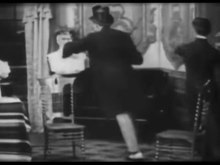 קובץ: האב נכנס למשחק (1908) .webm