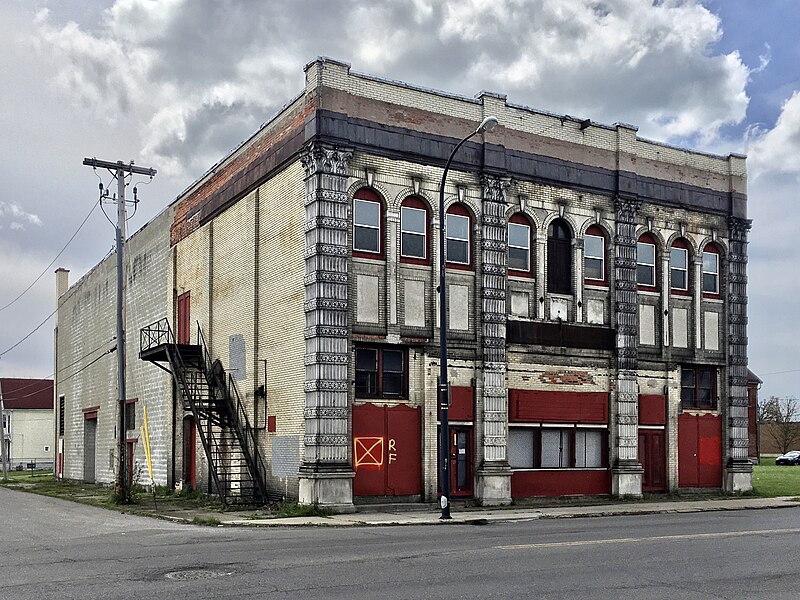 File:Former Savoy (later Roxy) Theatre, Buffalo, New York - 20200506.jpg