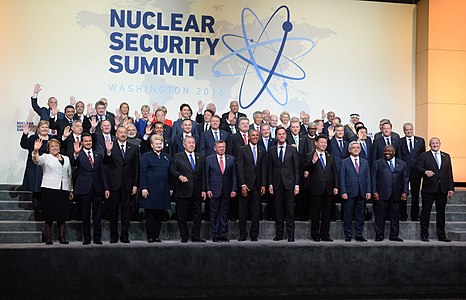 Офіційна фотографія лідерів країн-учасниць Саміту з ядерної безпеки у Вашингтоні 1 квітня 2016 року.