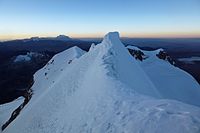 Vista del Illimani desde el Huayna Potosí