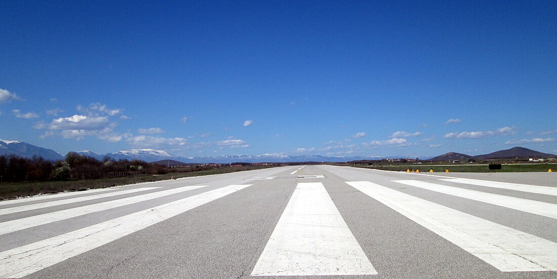 Aeropuertu de Gjakova