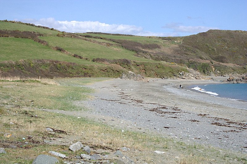 File:Godrevy Cove - geograph.org.uk - 1813797.jpg