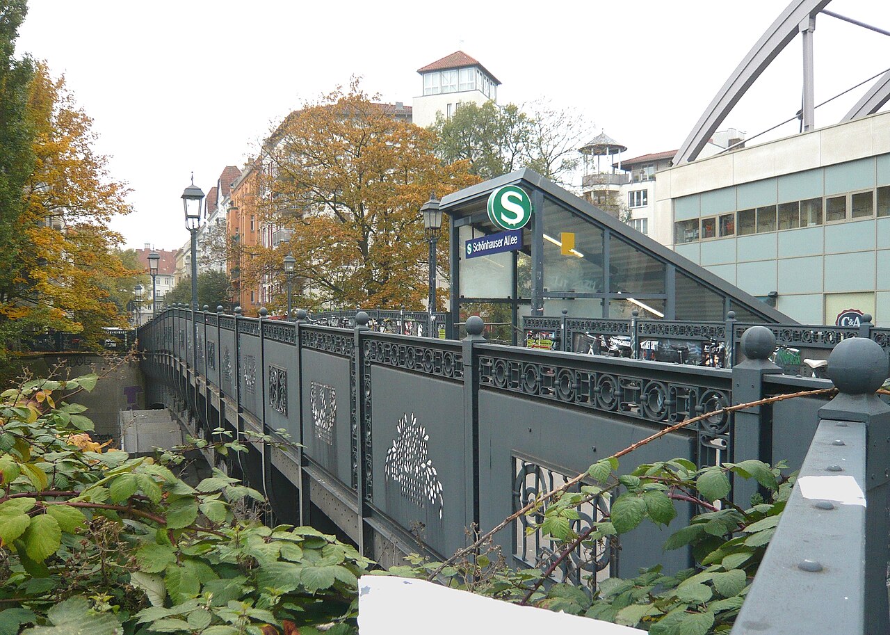 Greifenhagener Brücke